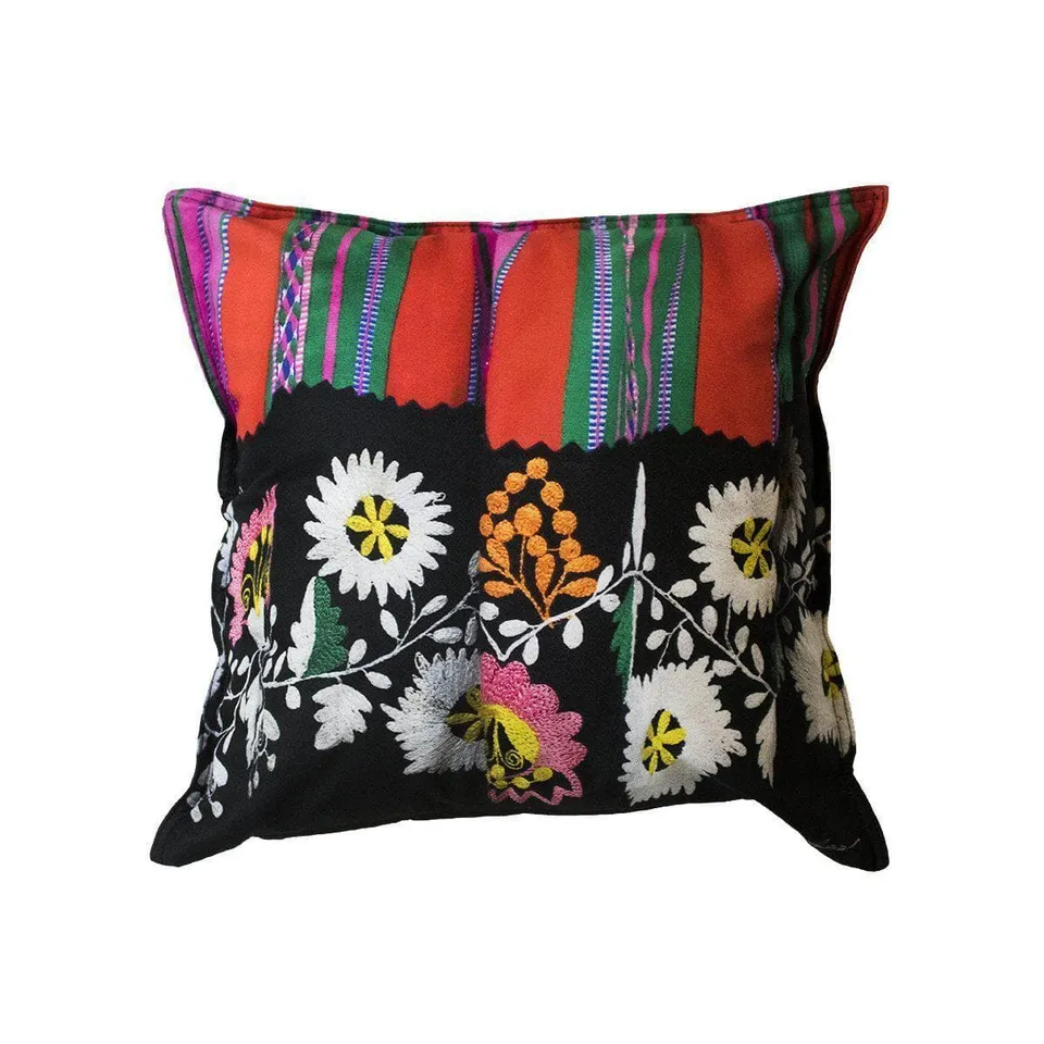 luisa-paix-o-traje-housse-de-coussin-40x40-coton image 1