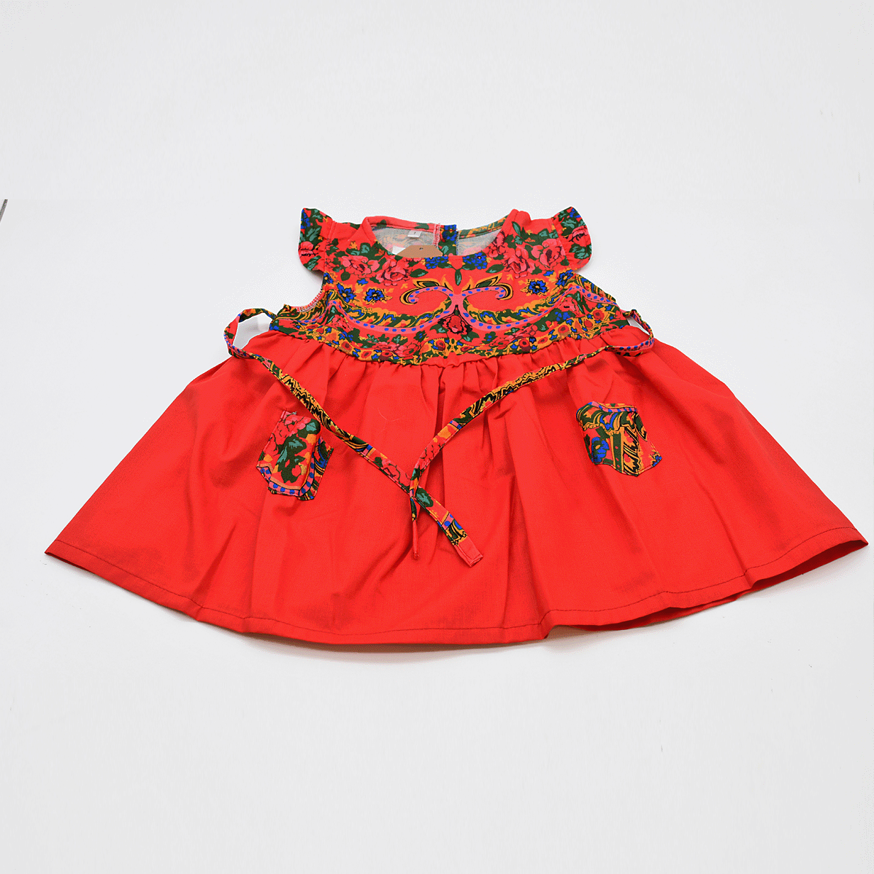 luisa-paix-o-viana-robe-enfant-rouge-motifs-floraux-3-ans image 3