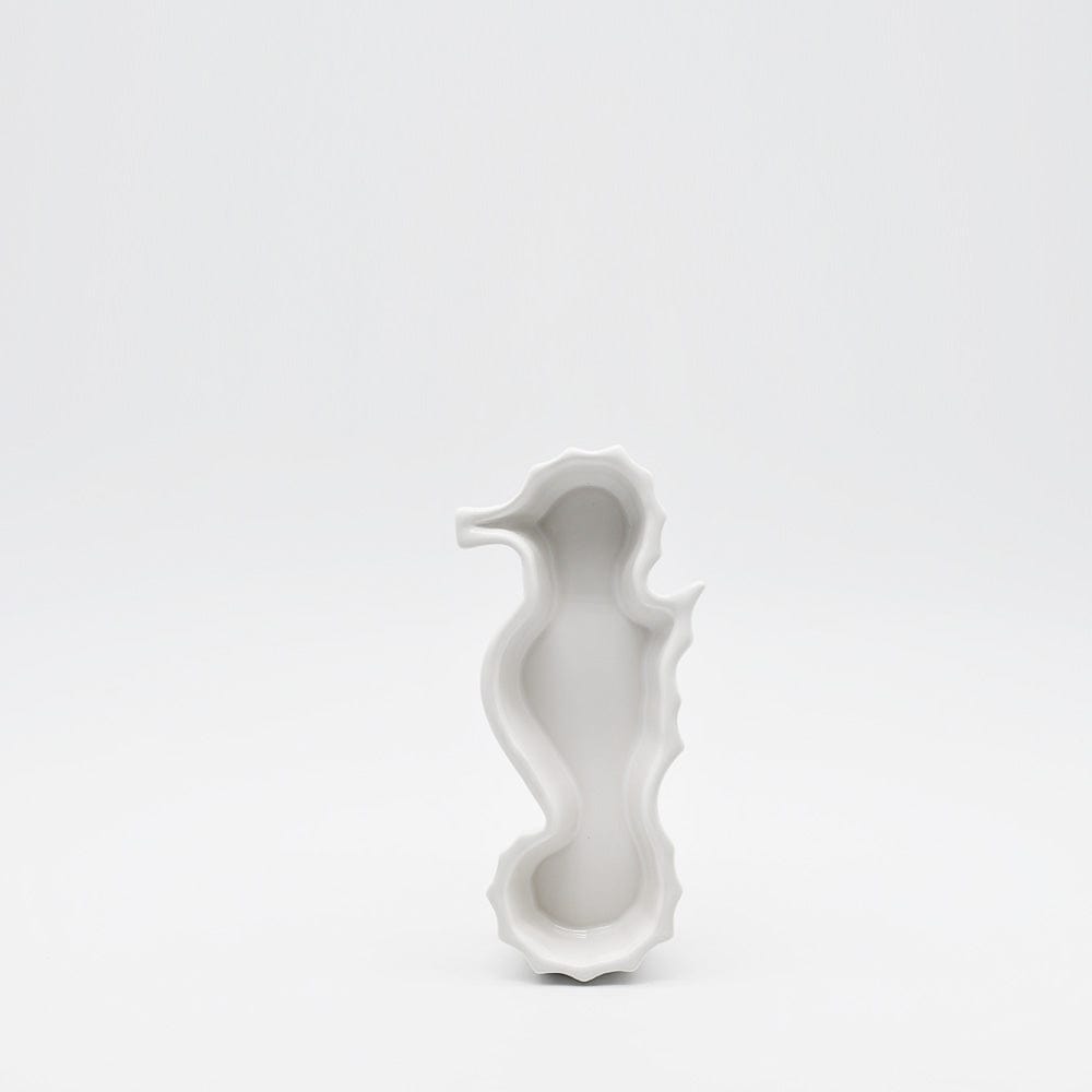 luisa-paix-o-hippocampe-petit-plat-c-ramique-blanche-18cm image 1