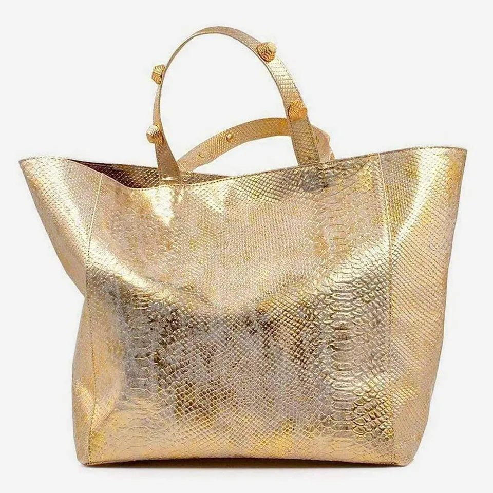 luisa-paix-o-cabas-li-ge-gaufr-or-xxl-52-cm image 1