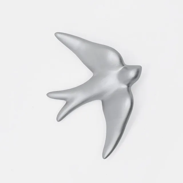 luisa-paix-o-hirondelle-c-ramique-argent-e-peinte-main-murale image 1