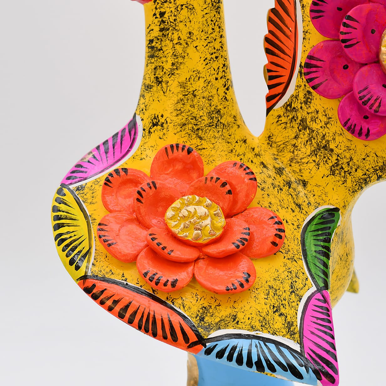 luisa-paix-o-coq-de-barcelos-40-cm-jaune-pi-ce-unique image 7