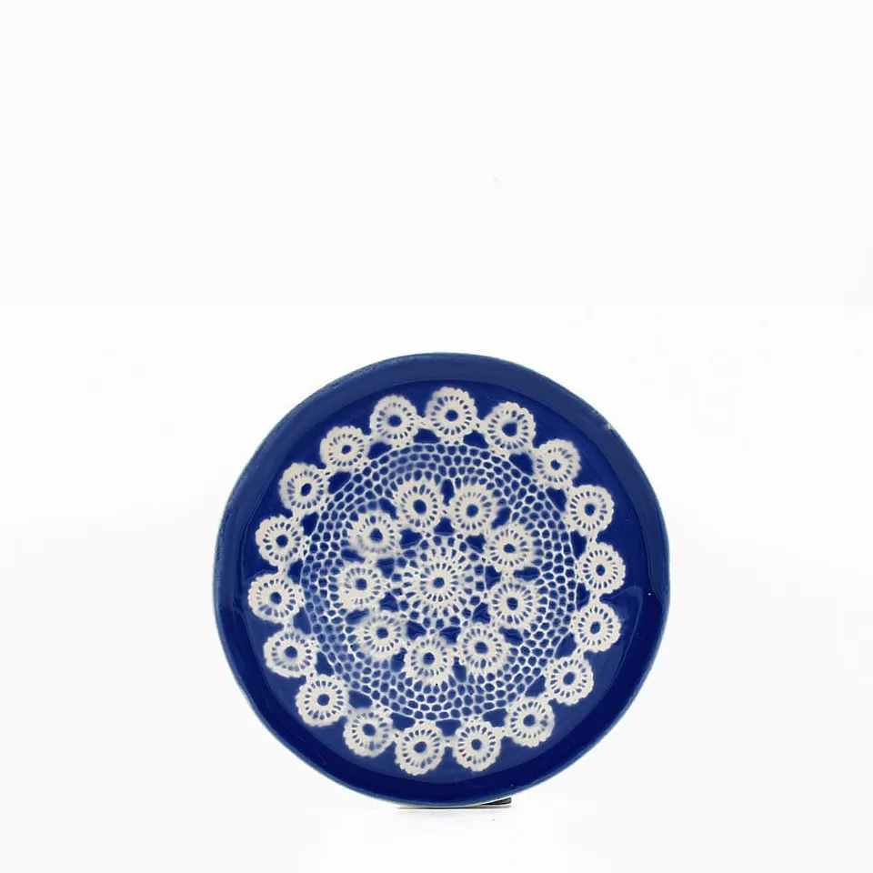 luisa-paix-o-renda-assiette-c-ramique-22-cm-bleue image 1