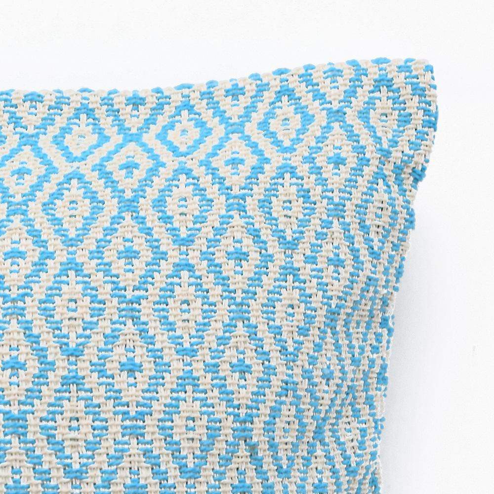 luisa-paix-o-losango-housse-de-coussin-50x50-turquoise image 3