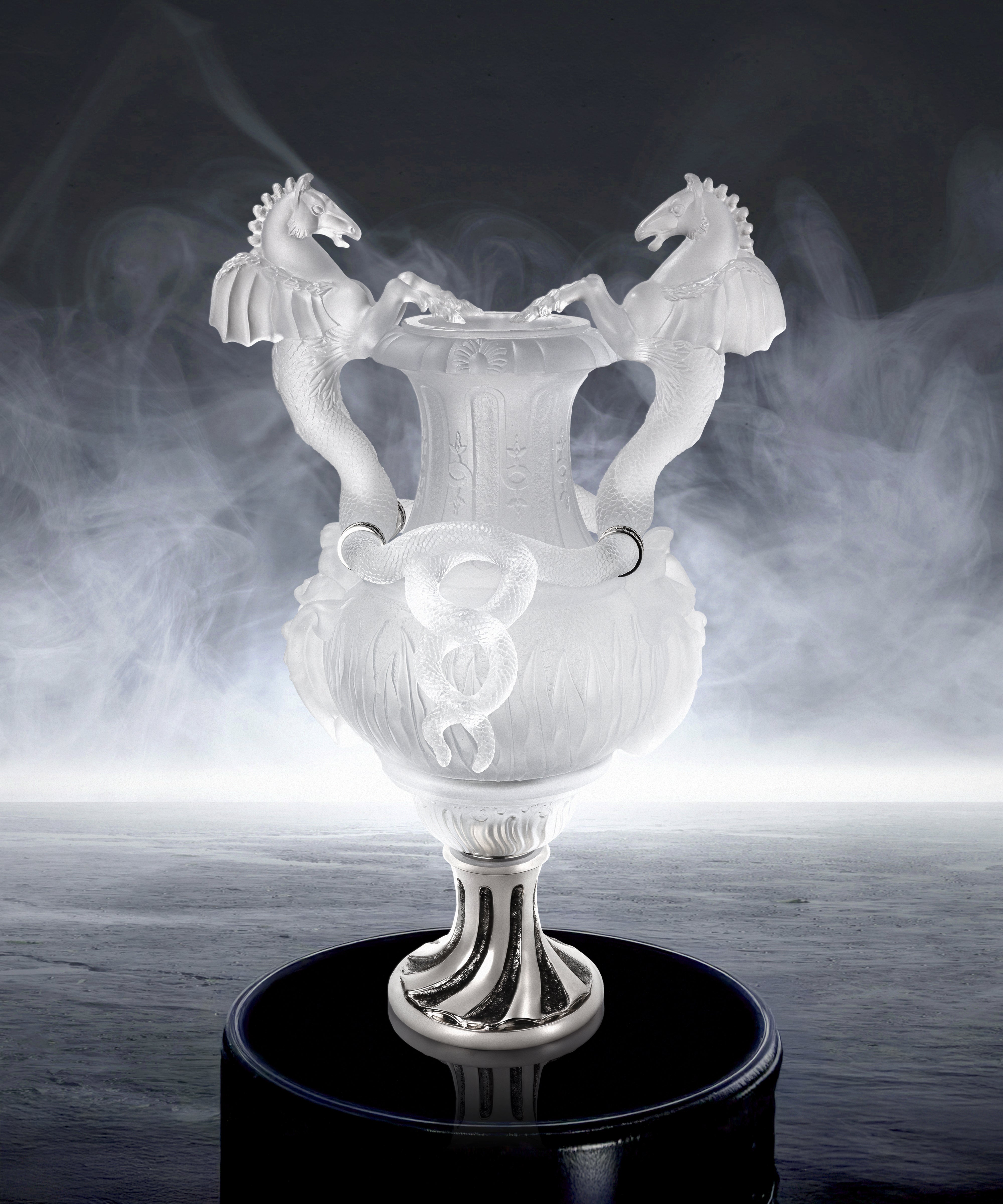 daum-univers-animalier-vase-chevaux-ail-s-blanc-8-ex image 3