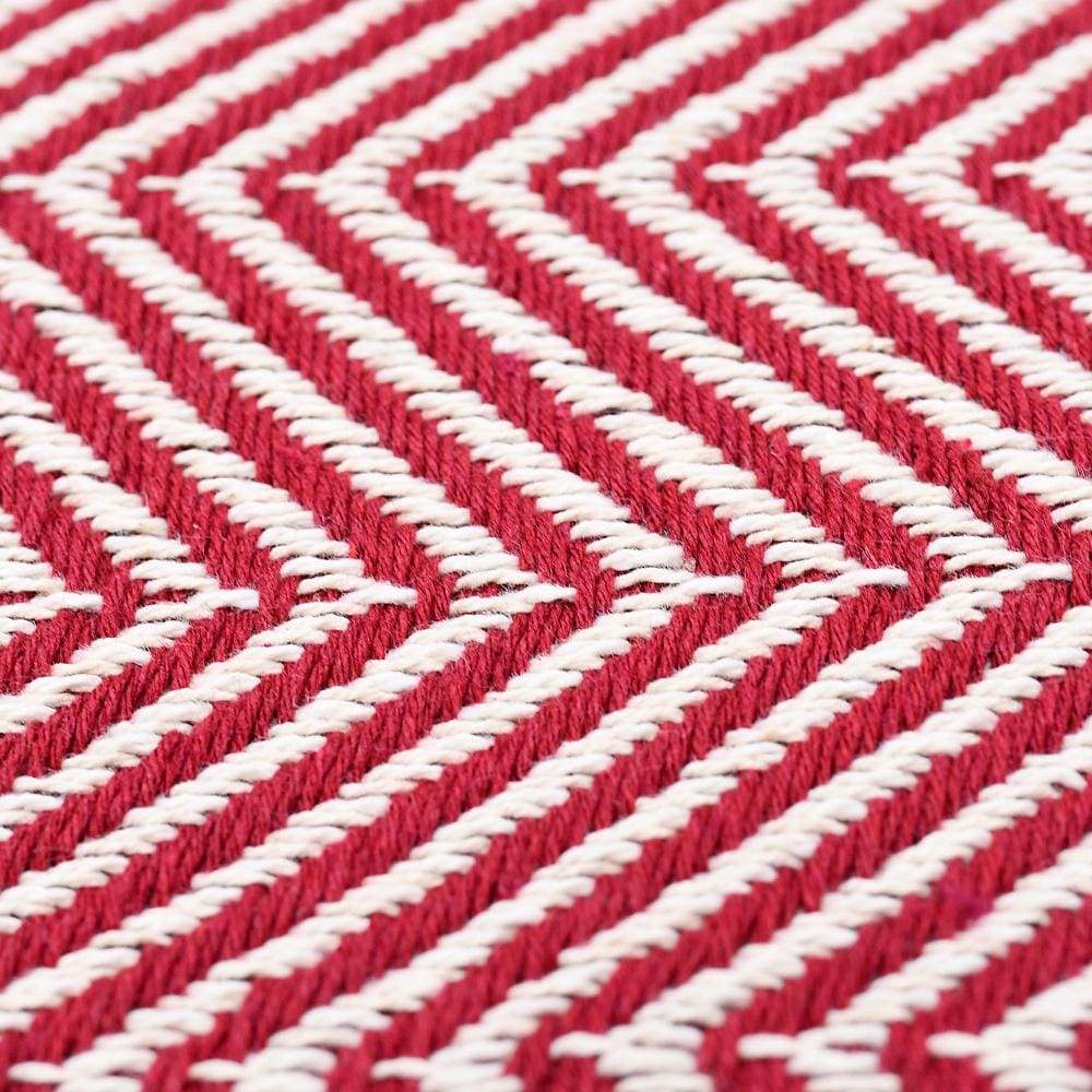 luisa-paix-o-chevrons-plaid-coton-bordeaux-200x135-cm image 2