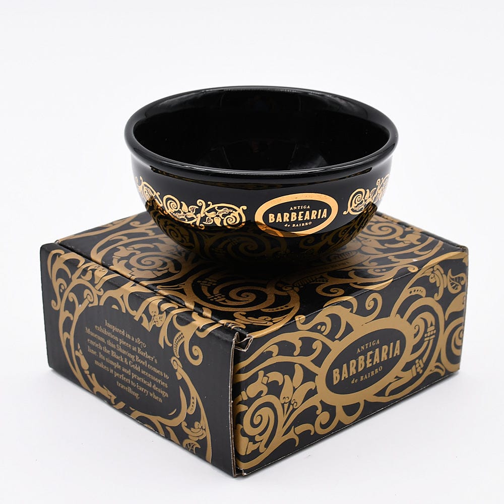 luisa-paix-o-vaisselle-tasse-raser-barbearia-de-bairro-noire image 3