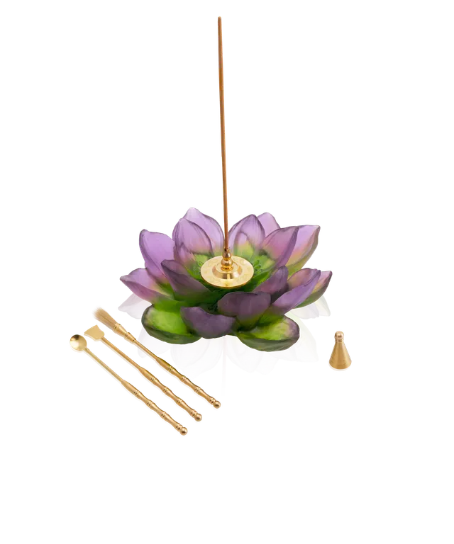 daum-jardin-de-lotus-porte-encens-cristal-violet-vert image 1