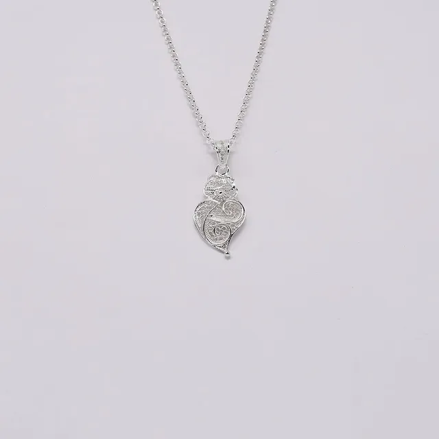 luisa-paix-o-bijoux-du-portugal-cora-o-de-viana-pendentif-argent-3-cm image 1