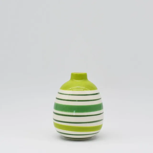luisa-paix-o-vase-ovale-ray-c-ramique-vert-12cm image 1
