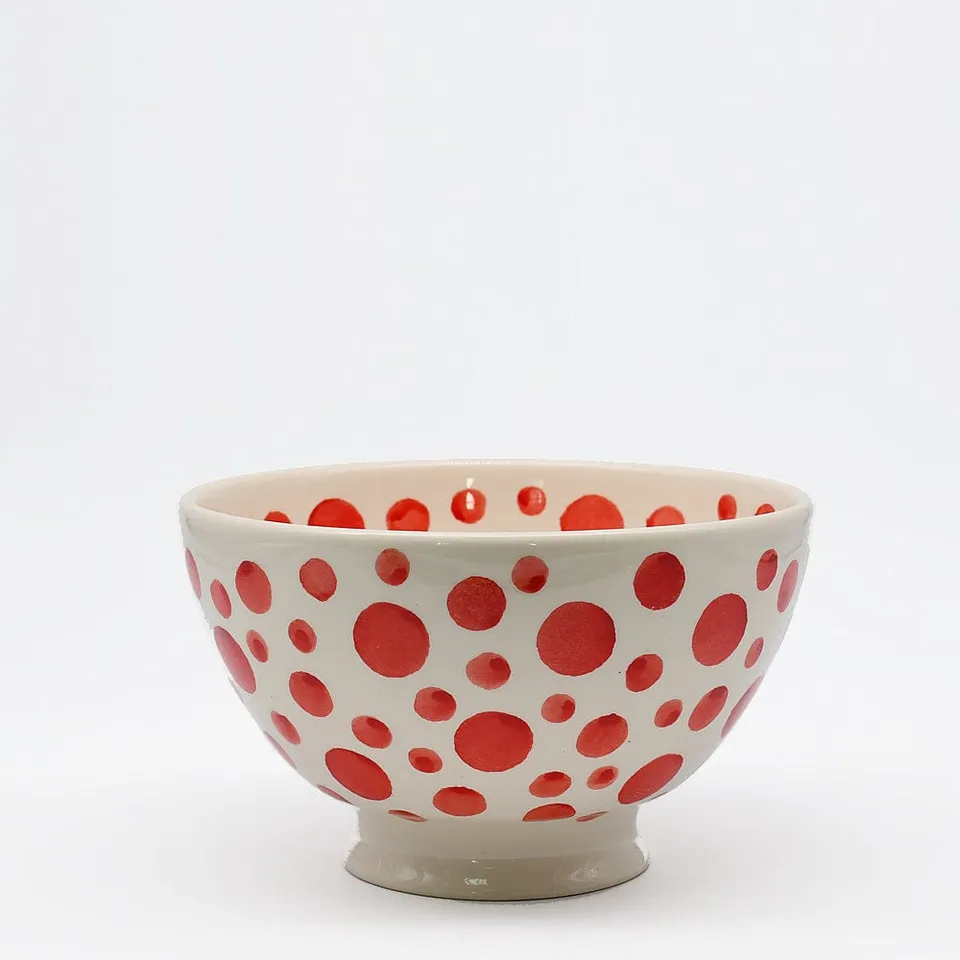 luisa-paix-o-saladier-c-ramique-rouge-pois-20-cm-artisanal image 1