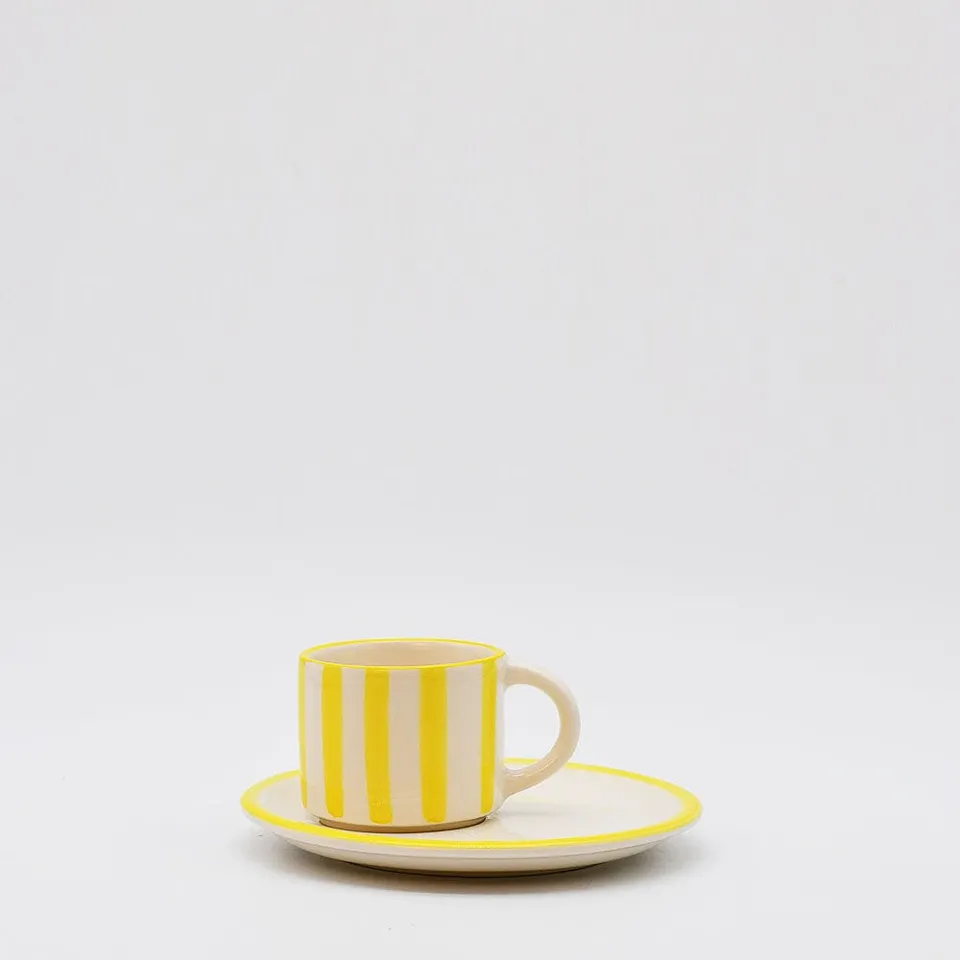 luisa-paix-o-costa-nova-mar-tasse-caf-jaune-sous-tasse image 1
