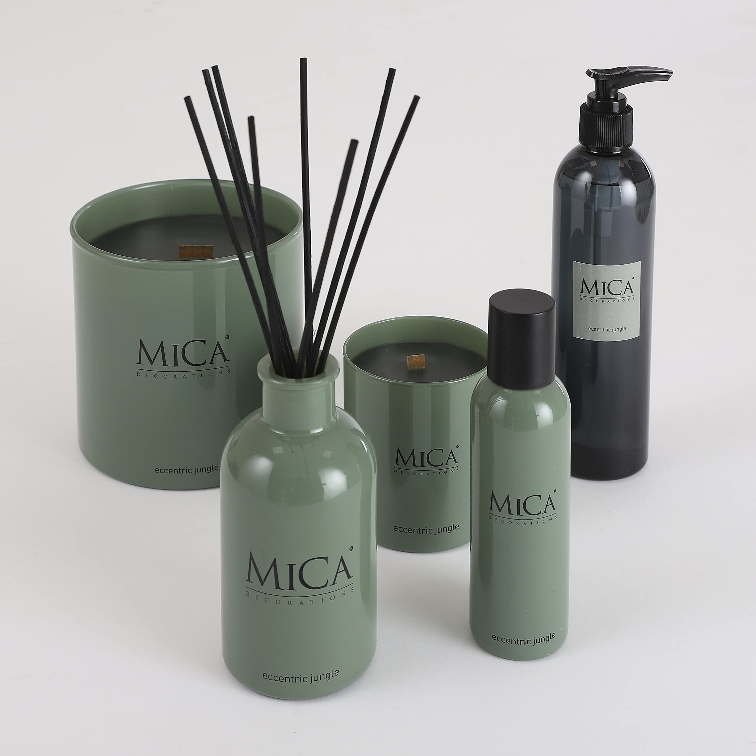mica-decorations-eccentric-jungle-bougie-parfum-e-verre-12-cm image 3