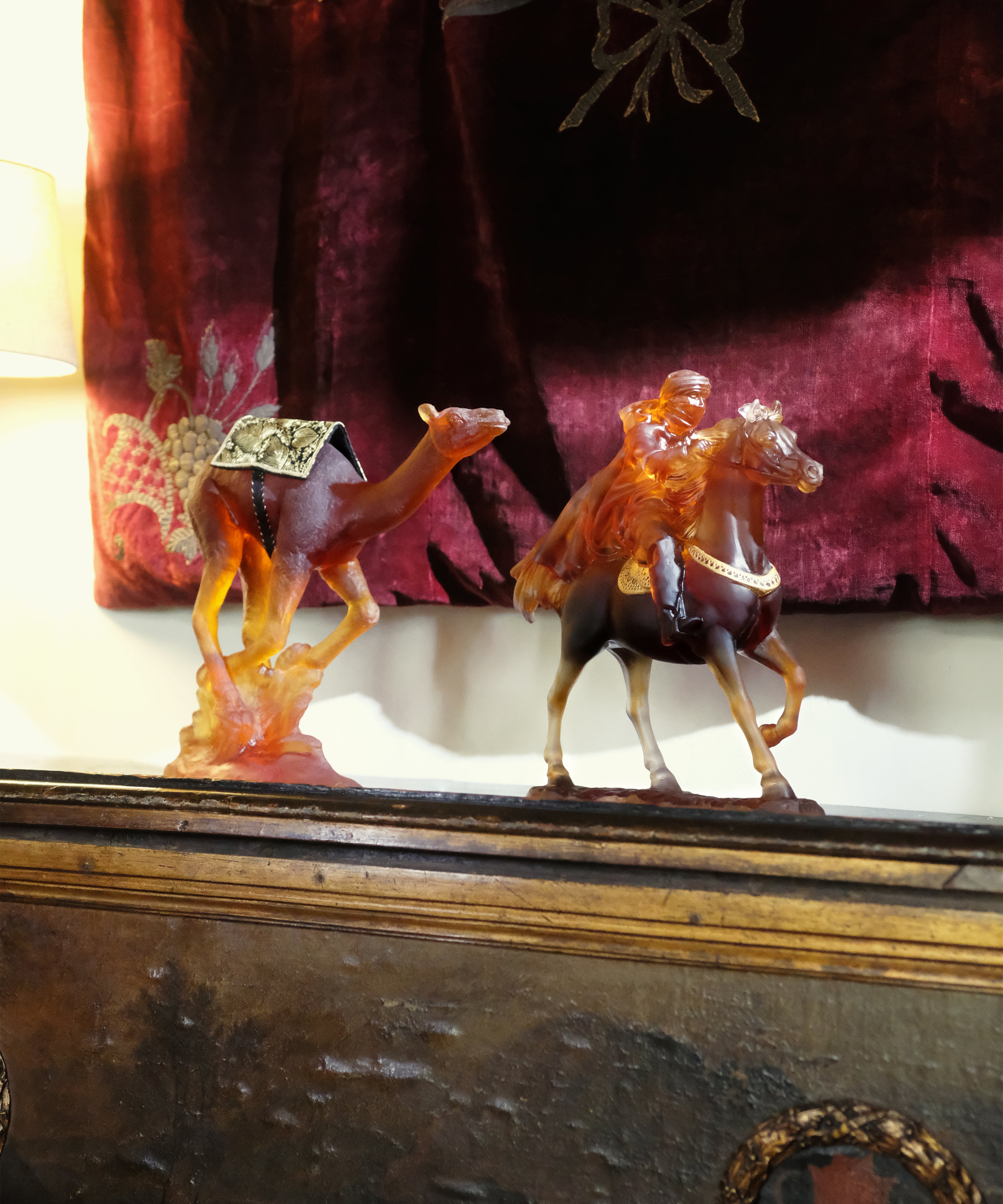 daum-univers-animalier-dromadaire-de-course-sculpture-cristal image 4