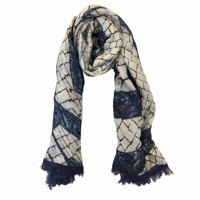 luisa-paix-o-cal-ada-portuguesa-foulard-bleu-100x138-cm image 1