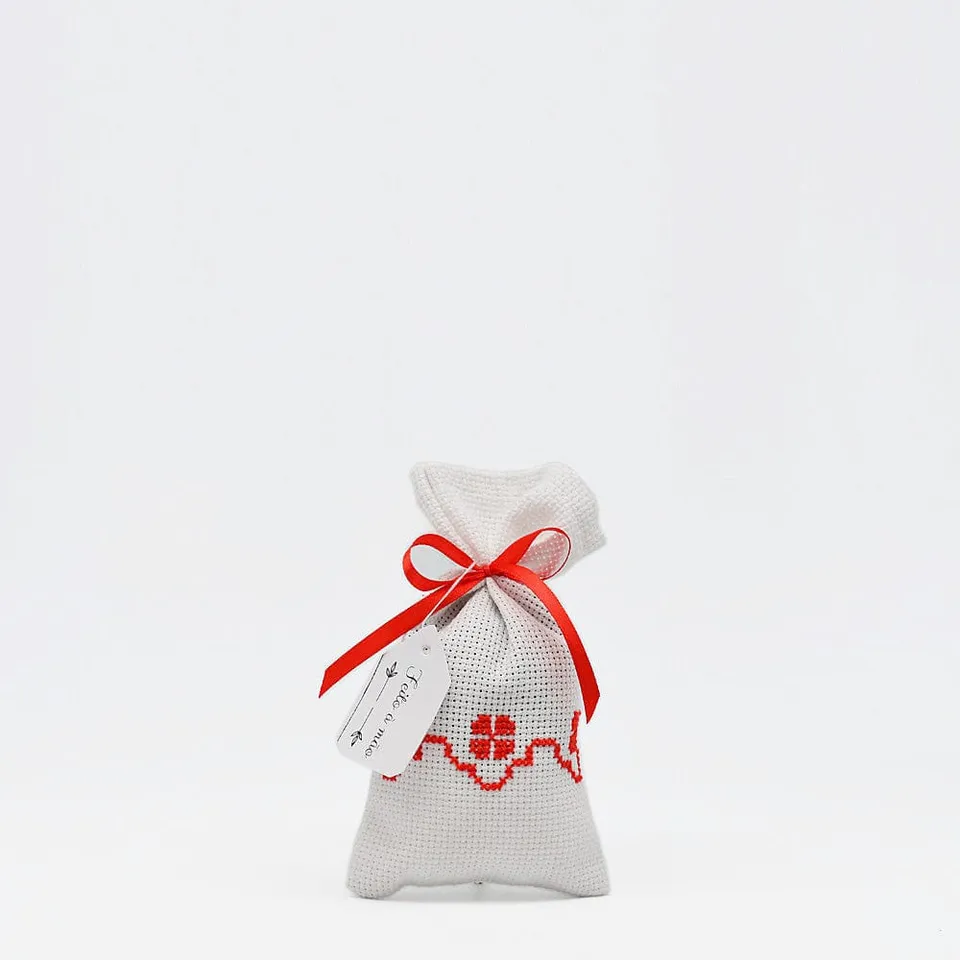 luisa-paix-o-sachet-de-lavande-coton-brod-15x9-cm-30-g image 1