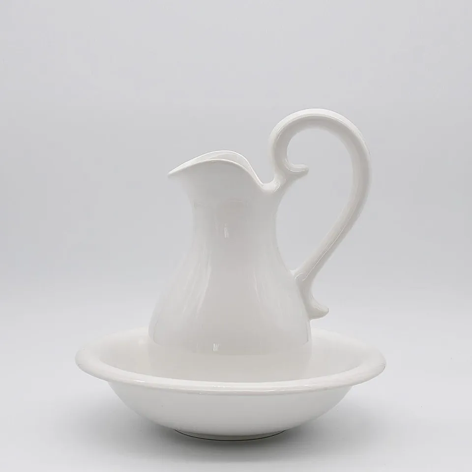 luisa-paix-o-cruche-et-bassine-toilette-c-ramique-blanc image 1