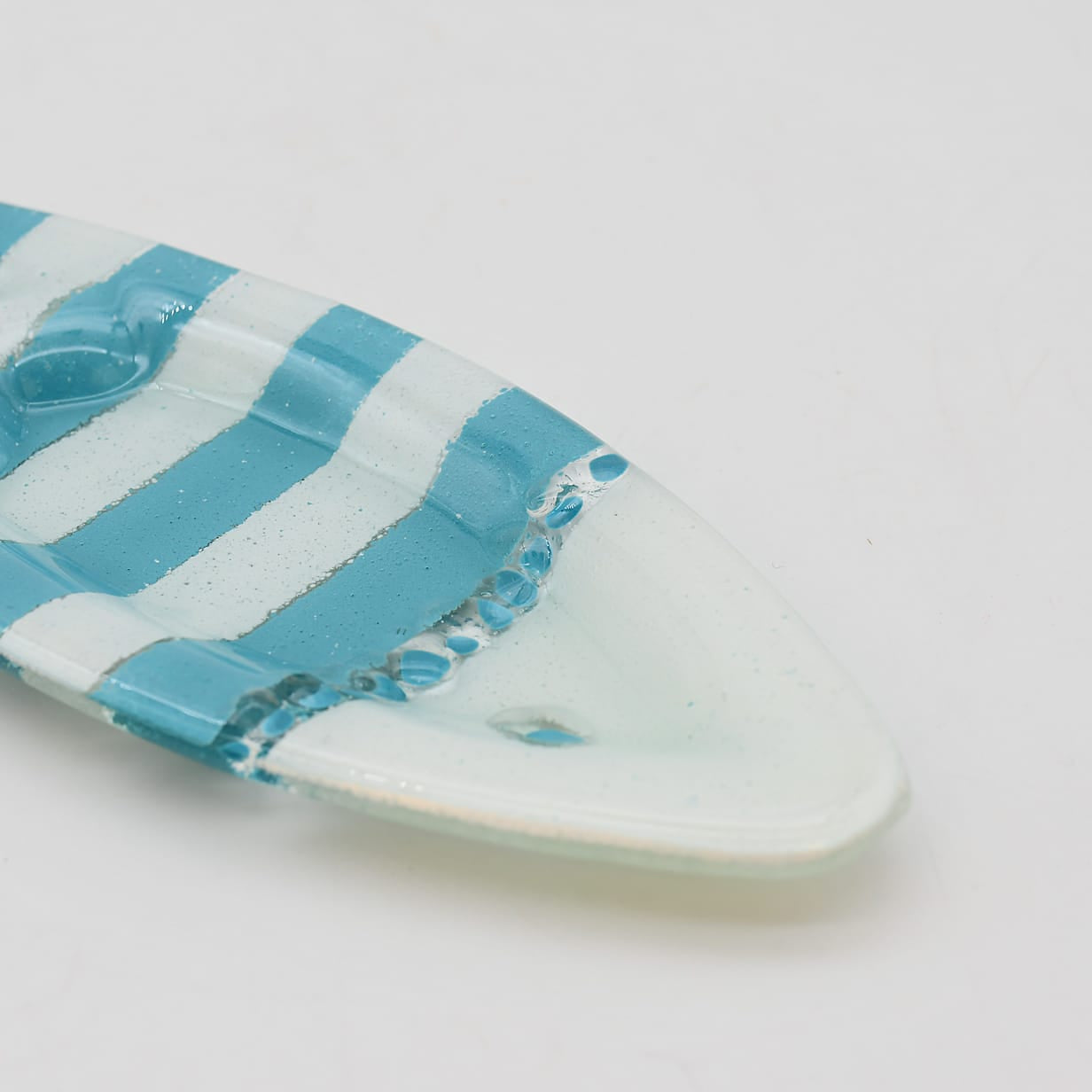 luisa-paix-o-vaisselle-portugaise-coupe-olive-verre-turquoise-sardine-23cm image 5
