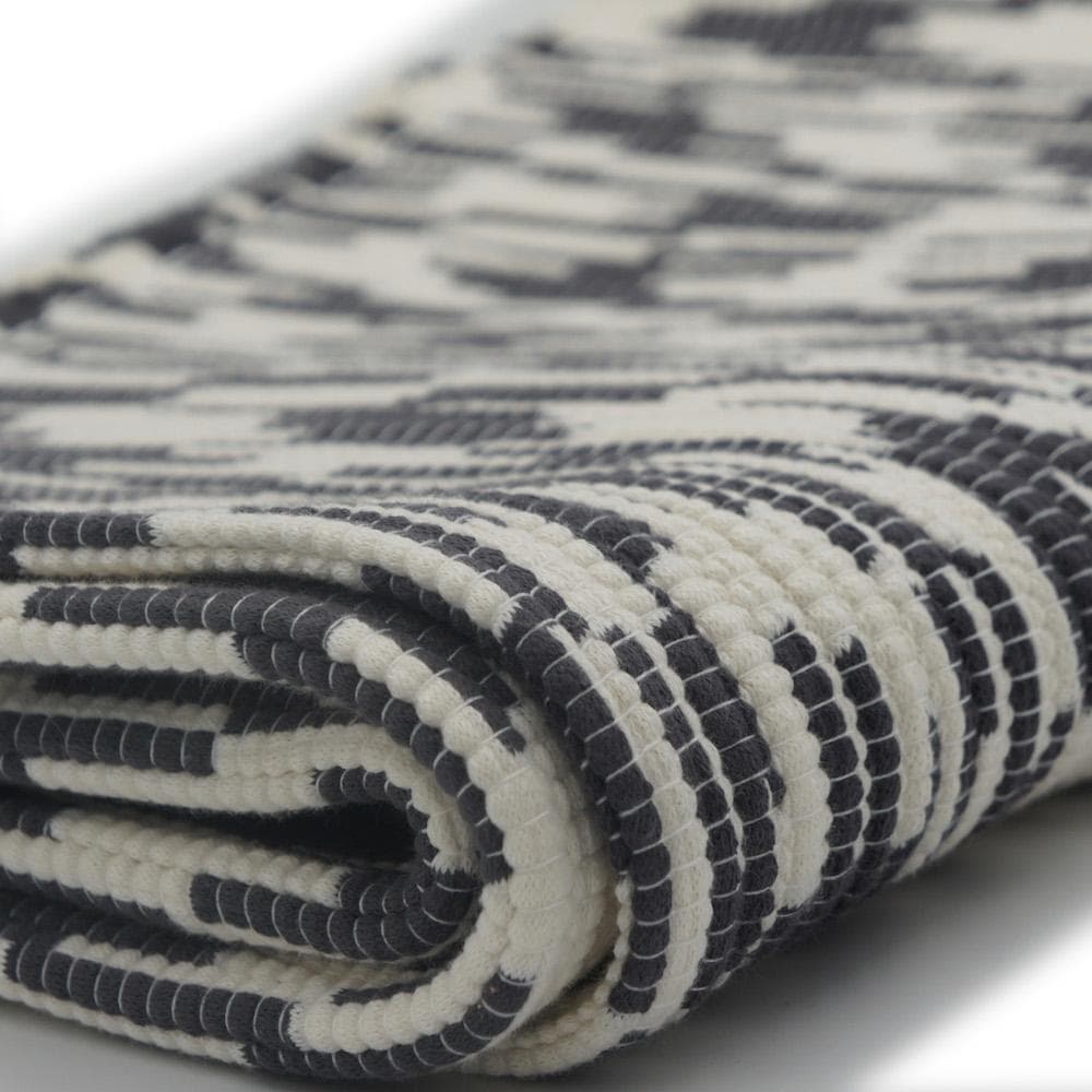 luisa-paix-o-tapis-coton-gris-blanc-150x50 image 3
