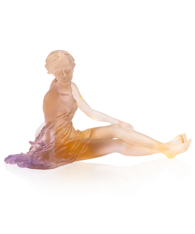 daum-art-cristal-vent-l-ger-ambre-rose-sculpture-femme-luo-li-rong image 1