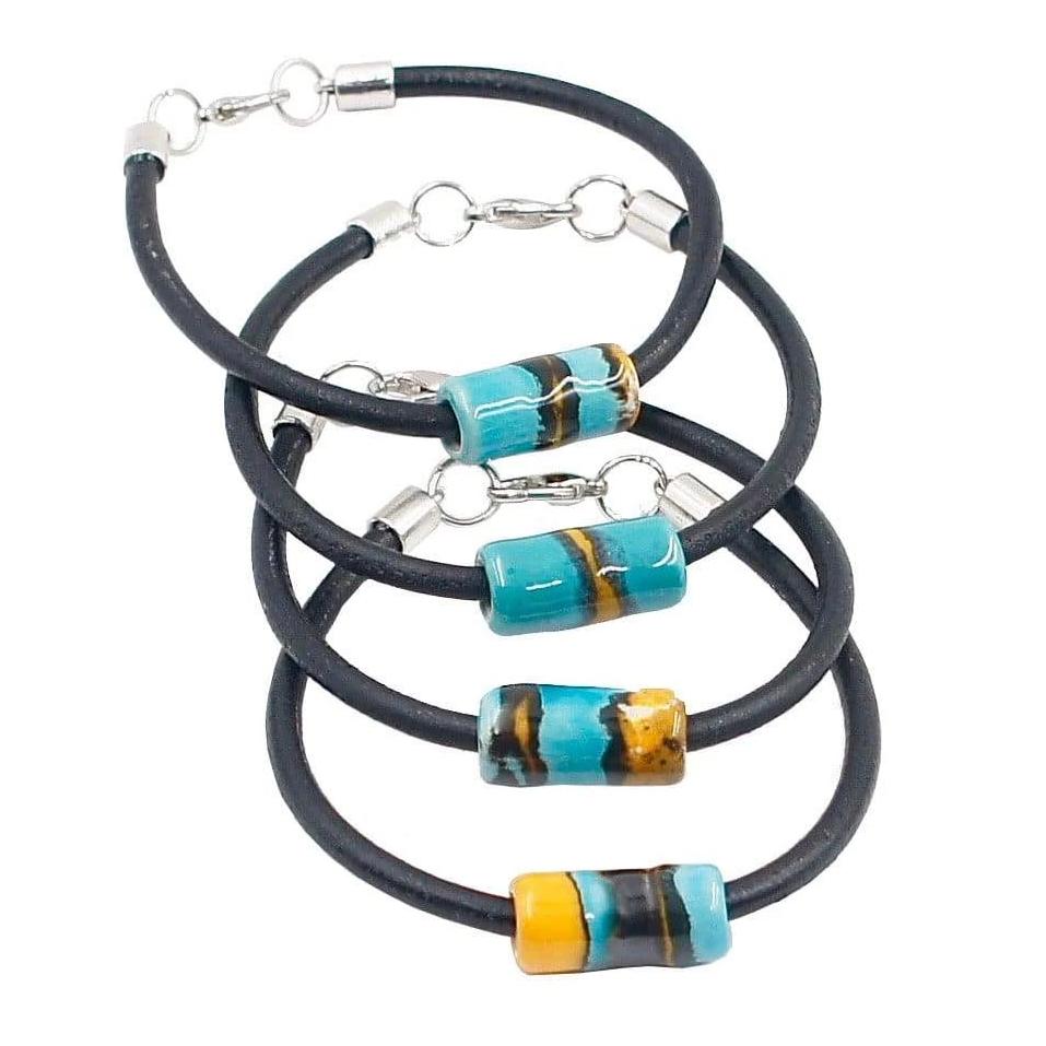 luisa-paix-o-bijoux-du-portugal-bracelet-c-ramique-cuir-turquoise image 1