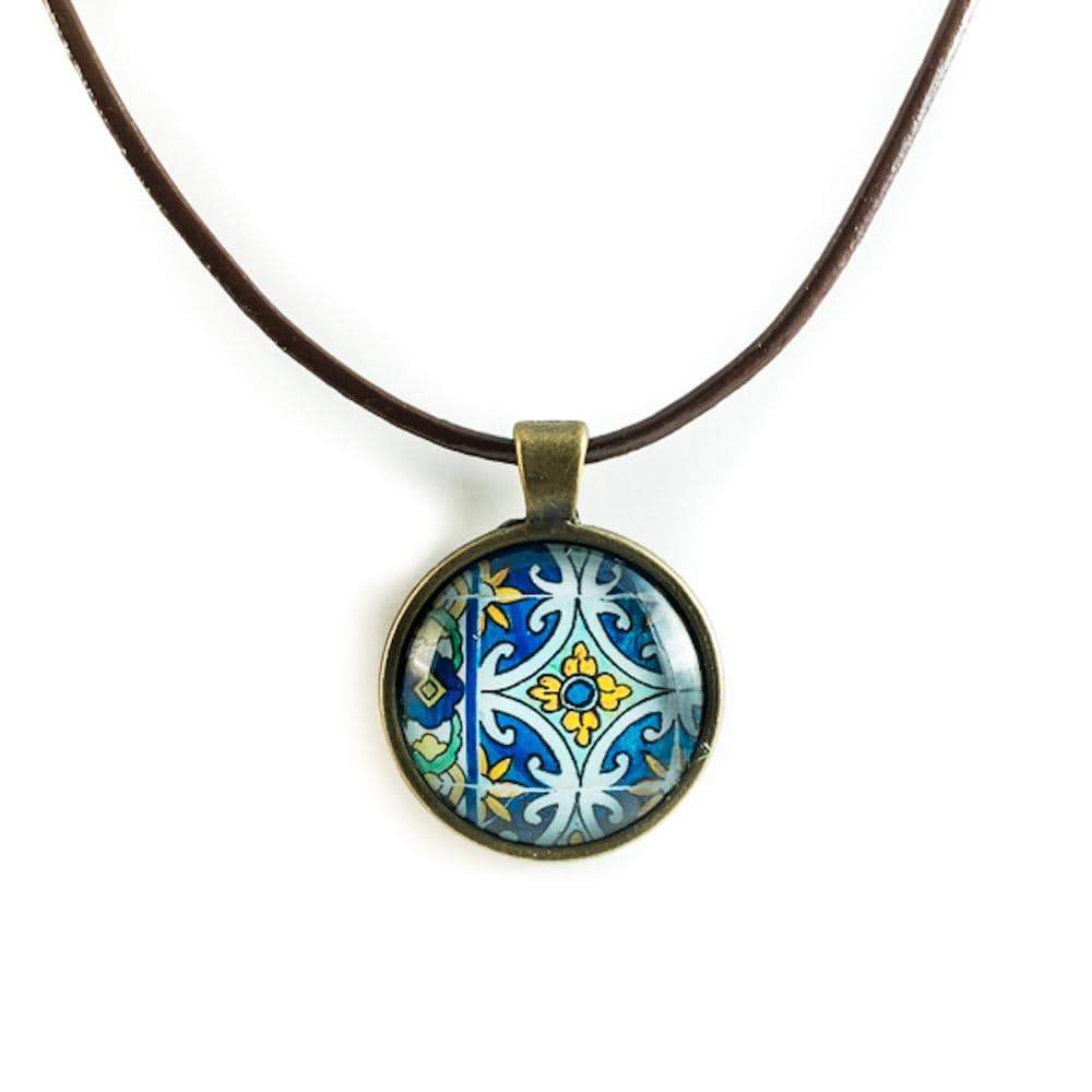 luisa-paix-o-azulejo-collier-cuir-pendentif-44cm-2 image 1