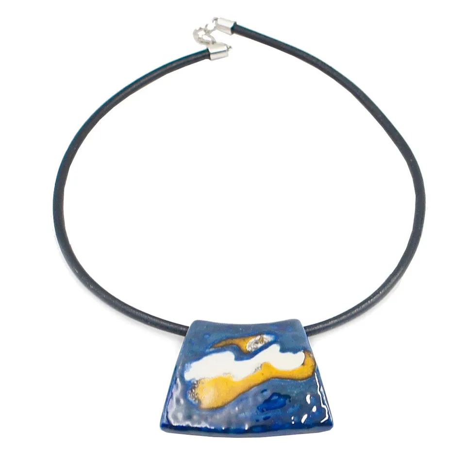 luisa-paix-o-manh-azul-collier-c-ramique-cuir-bleu-40-cm image 1