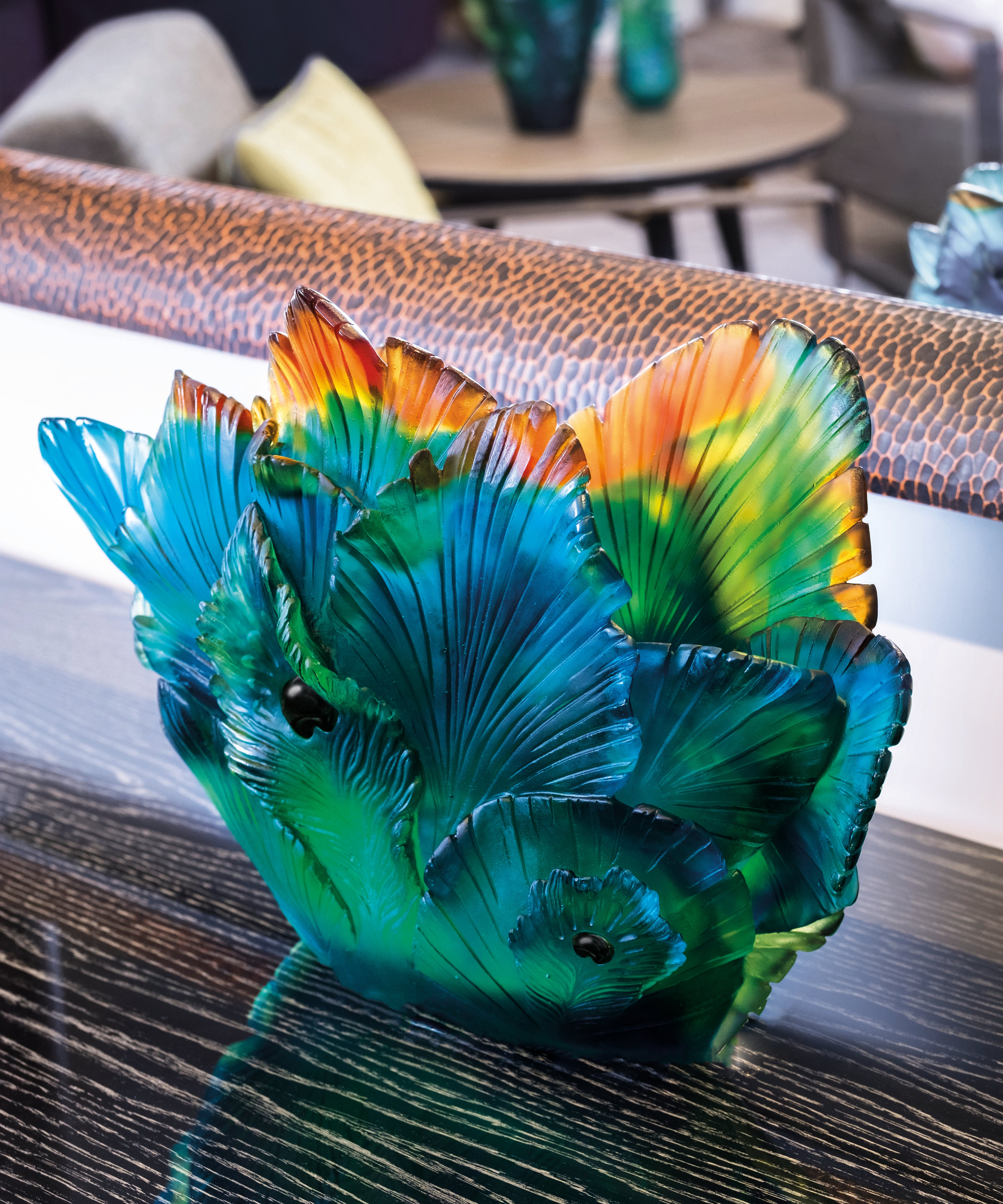 daum-univers-v-g-tal-fleur-de-paon-vase-cristal-lumi-re image 2