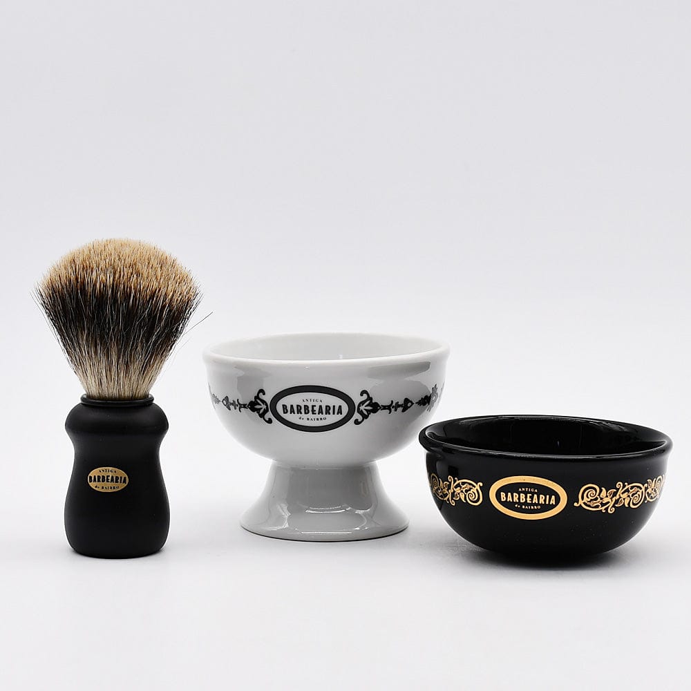 luisa-paix-o-barbearia-de-bairro-blaireau-rasage-poils-naturels image 4