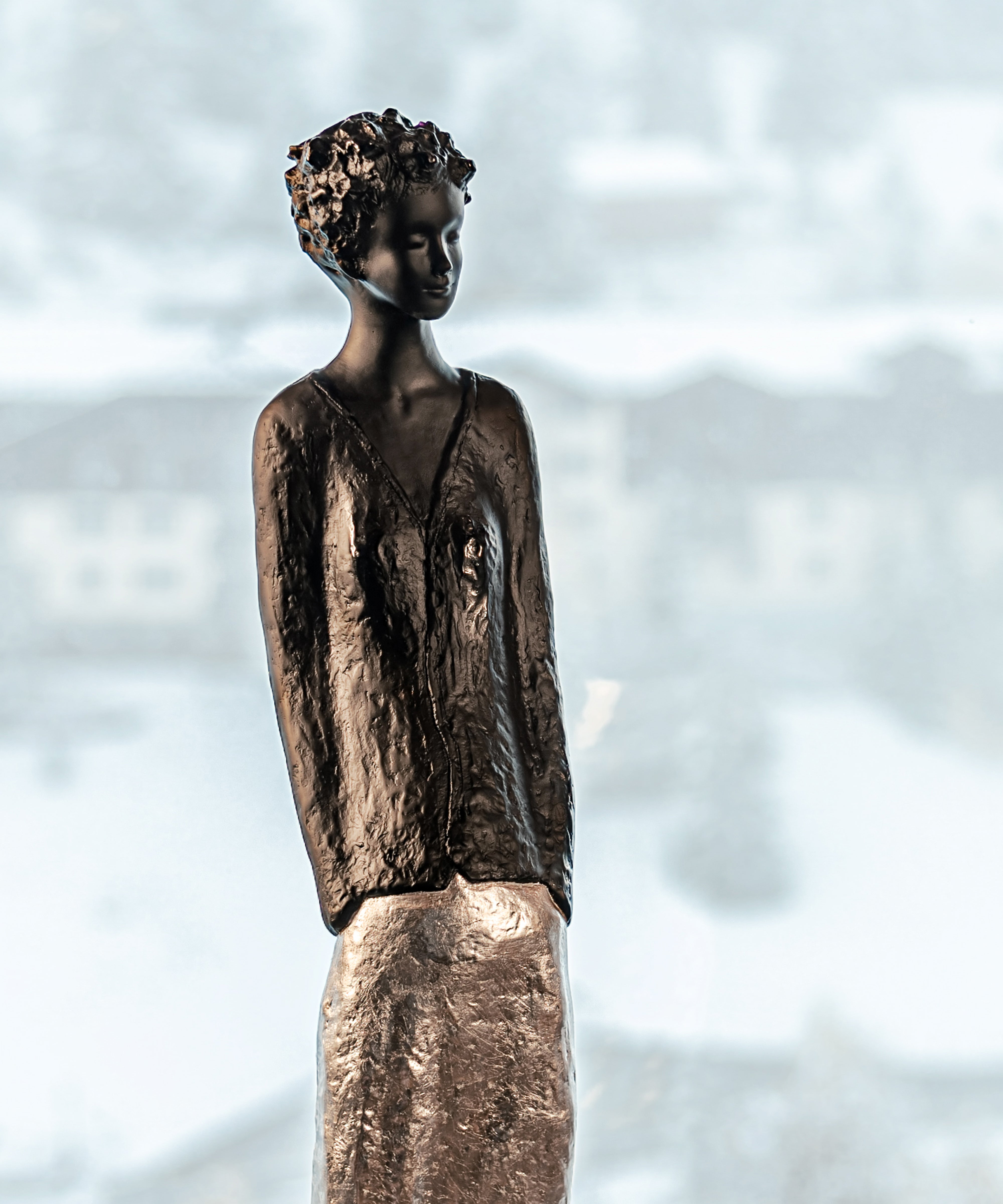 daum-charlotte-sculpture-noire-argent-richard image 5