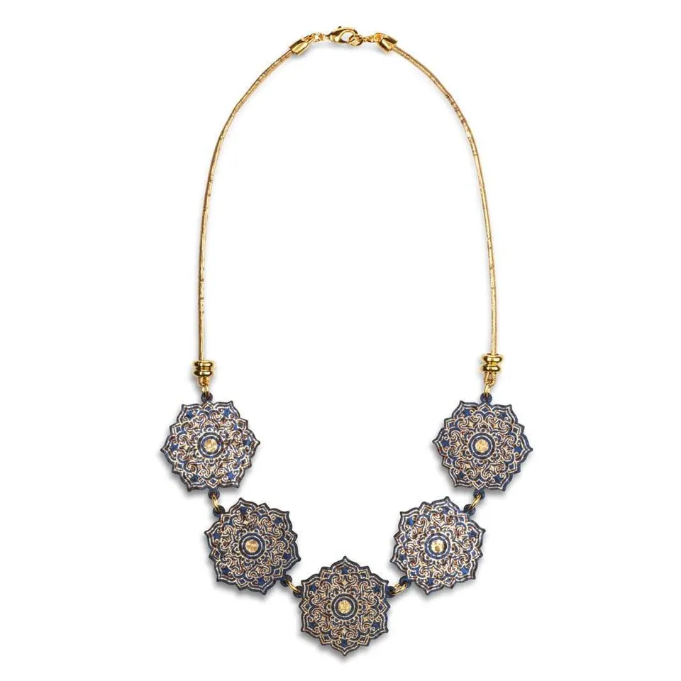 luisa-paix-o-bijoux-du-portugal-collier-li-ge-bleu-azulejos-5-pendentifs image 1