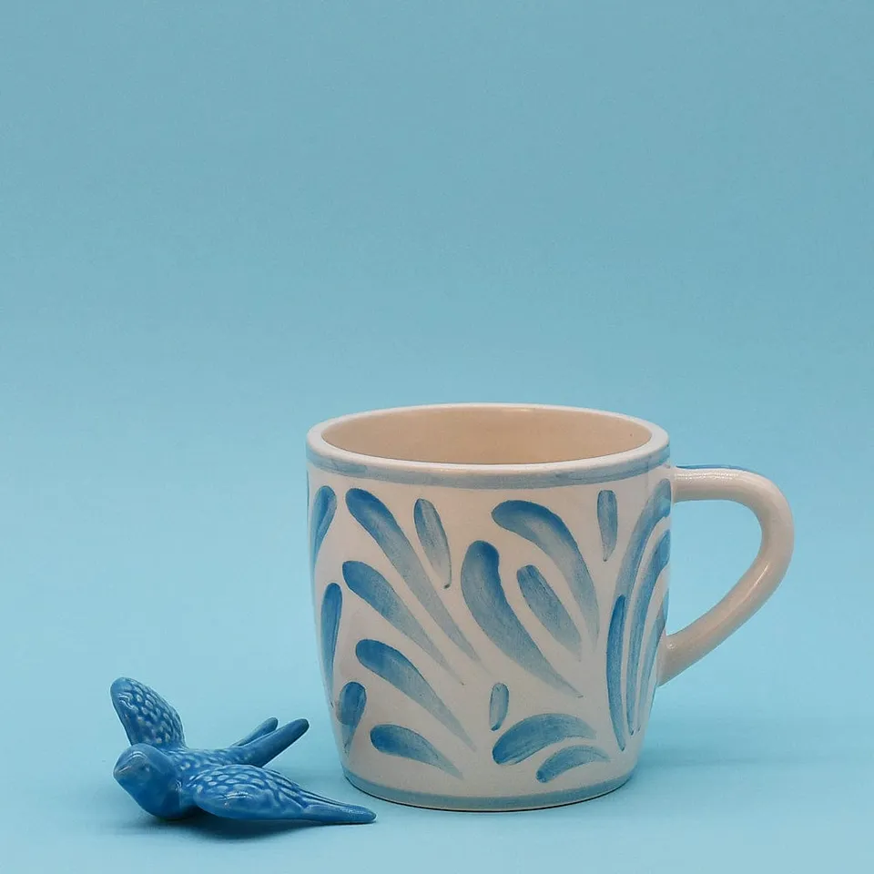 luisa-paix-o-andorinha-grand-mug-c-ramique-turquoise-hirondelle image 1