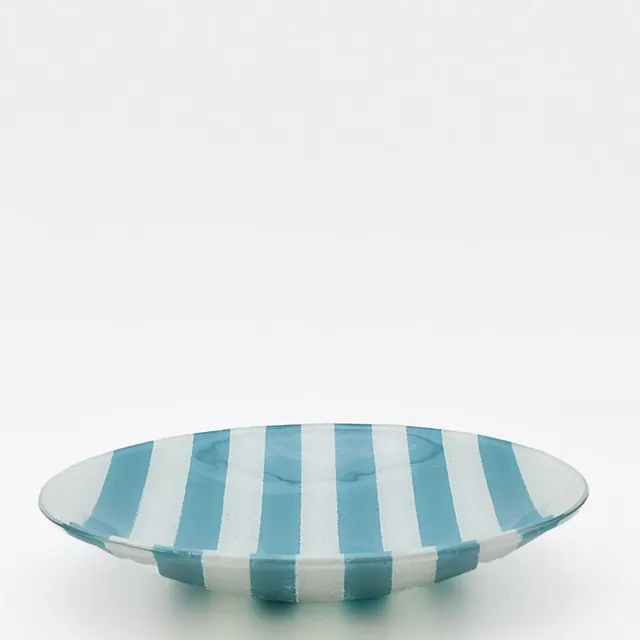 luisa-paix-o-vaisselle-portugaise-marinha-grande-plat-verre-turquoise image 1