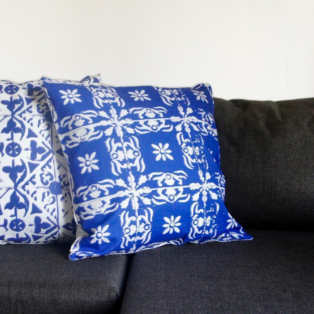 luisa-paix-o-housse-de-coussin-azulejos-coton-50x50-cm image 3