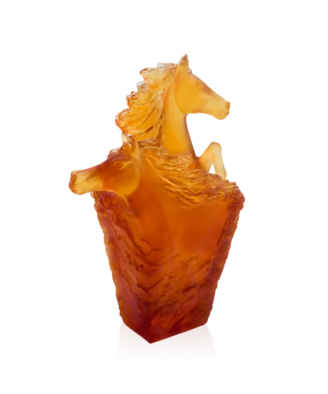 daum-cavalcade-porte-crayon-ambre-sculpture-questre-p-te-de-verre image 1
