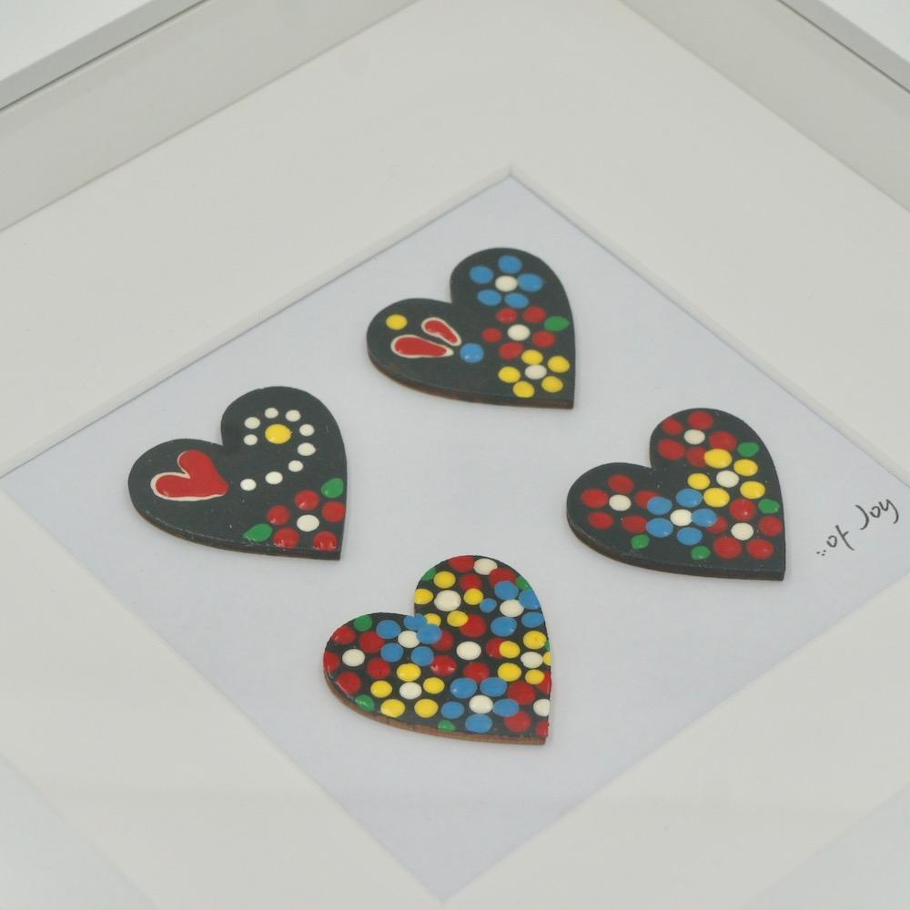 luisa-paix-o-tableau-mural-cora-o-bois-25-cm-ana-godinho image 3