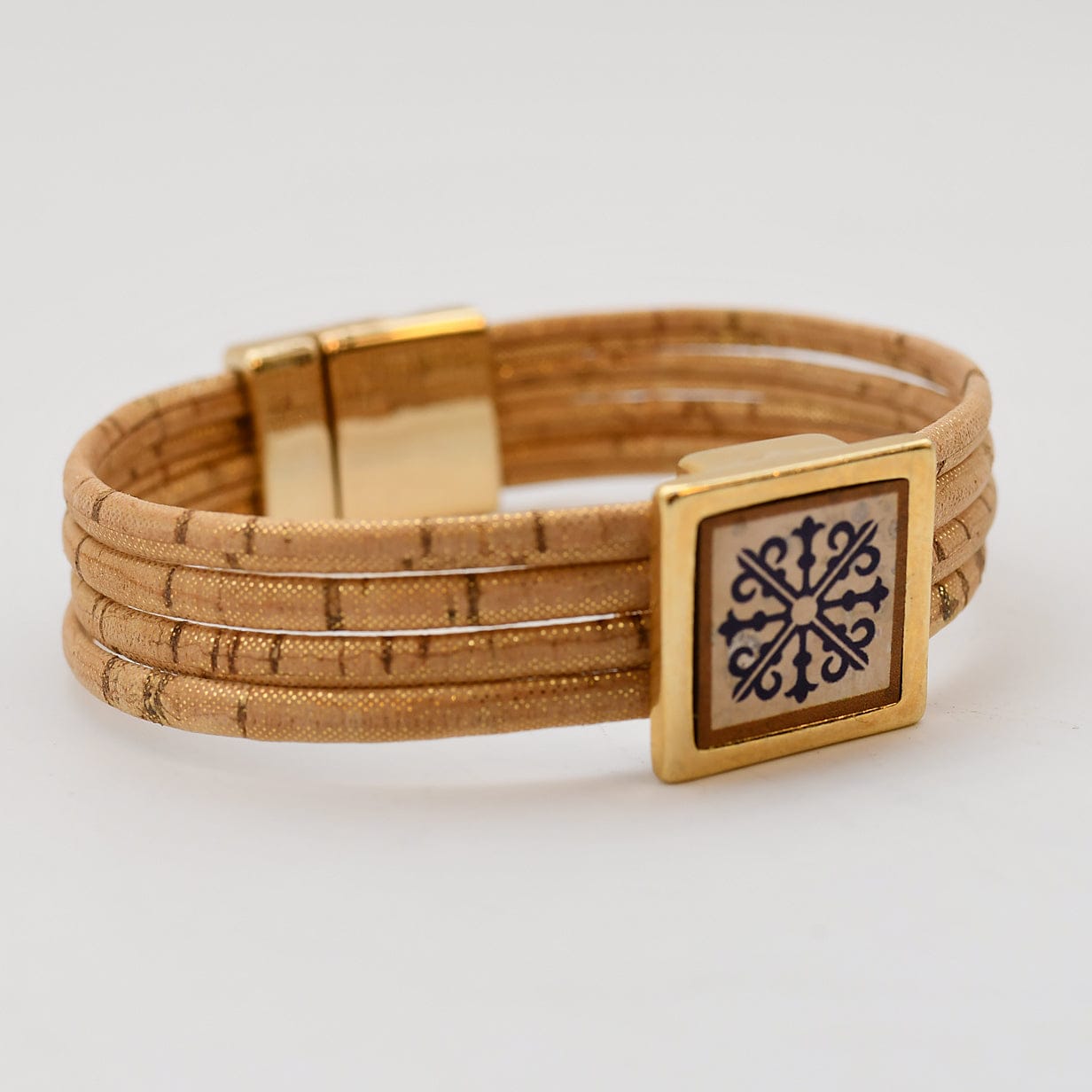 luisa-paix-o-bijoux-bracelet-li-ge-naturel-4-brins-fermoir-dor image 3