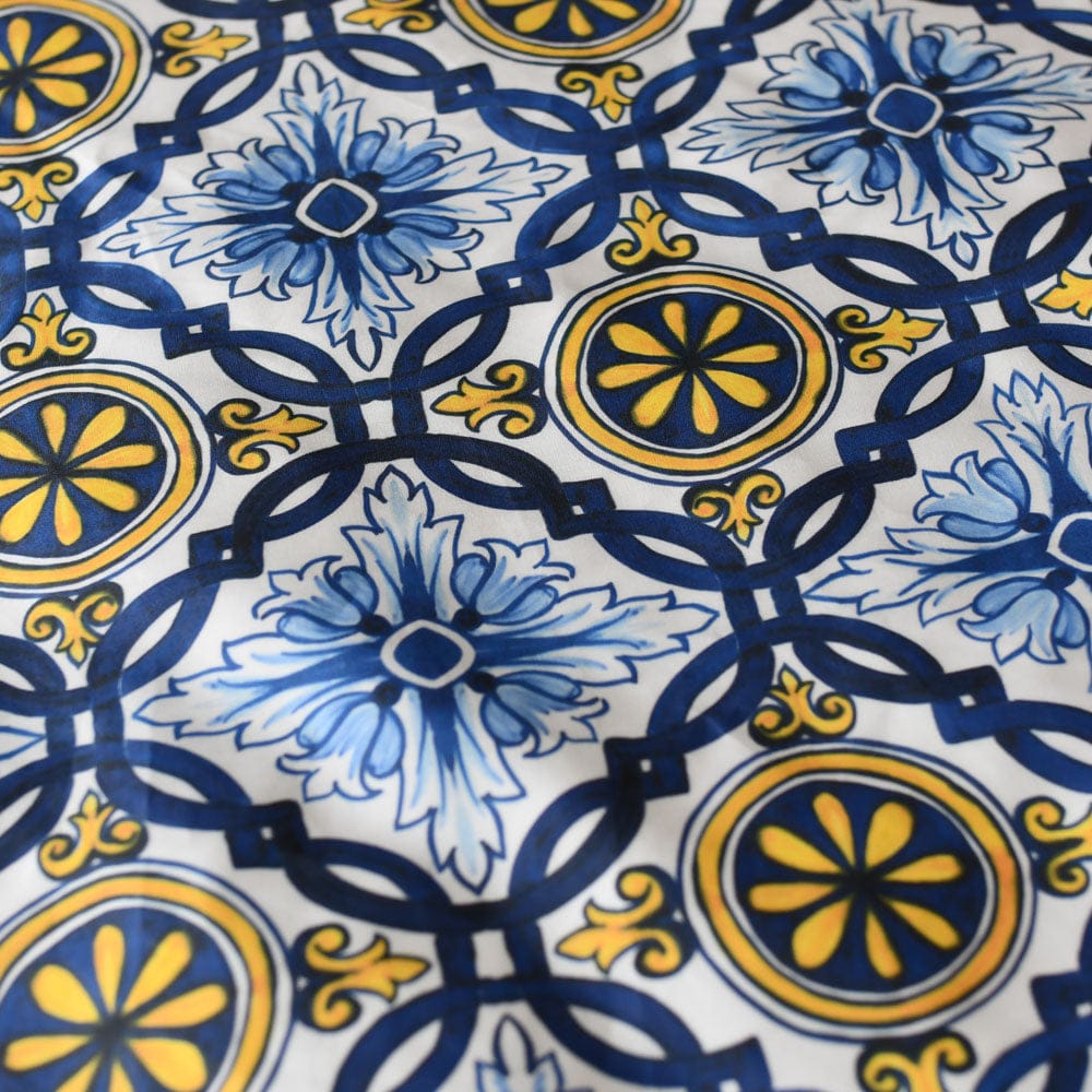 luisa-paix-o-azulejos-taie-oreiller-coton-bleu-jaune-60x60cm image 4