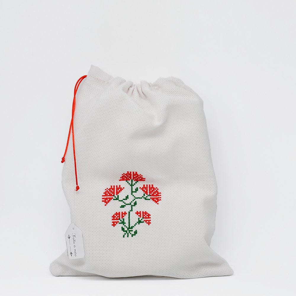 luisa-paix-o-pochon-en-coton-brod-36x28-cm-fait-main image 1
