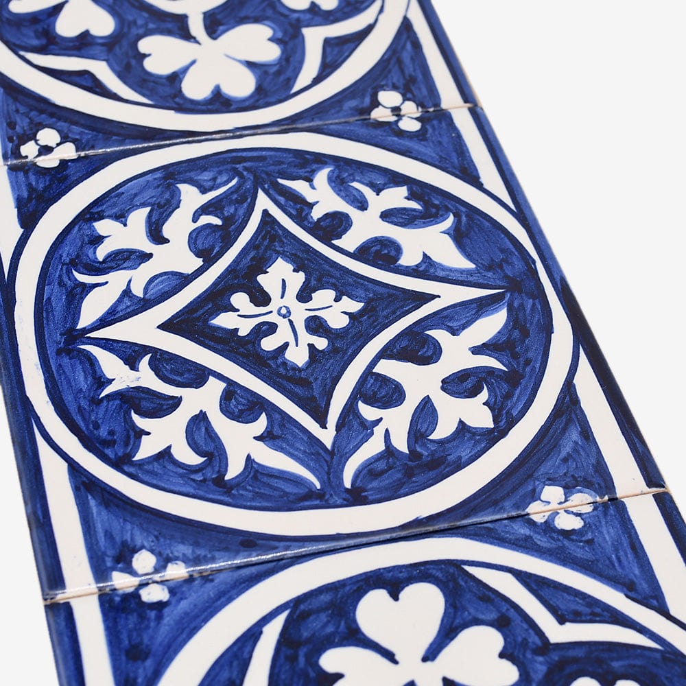 luisa-paix-o-azulejos-panneau-56x14cm-4-carreaux-peints-main image 4