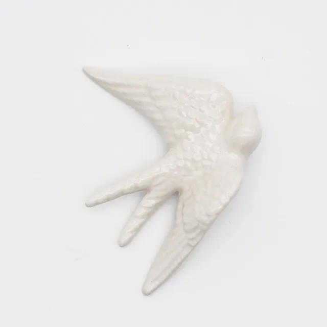 luisa-paix-o-hirondelle-traditionnelle-c-ramique-blanche-14-cm image 1
