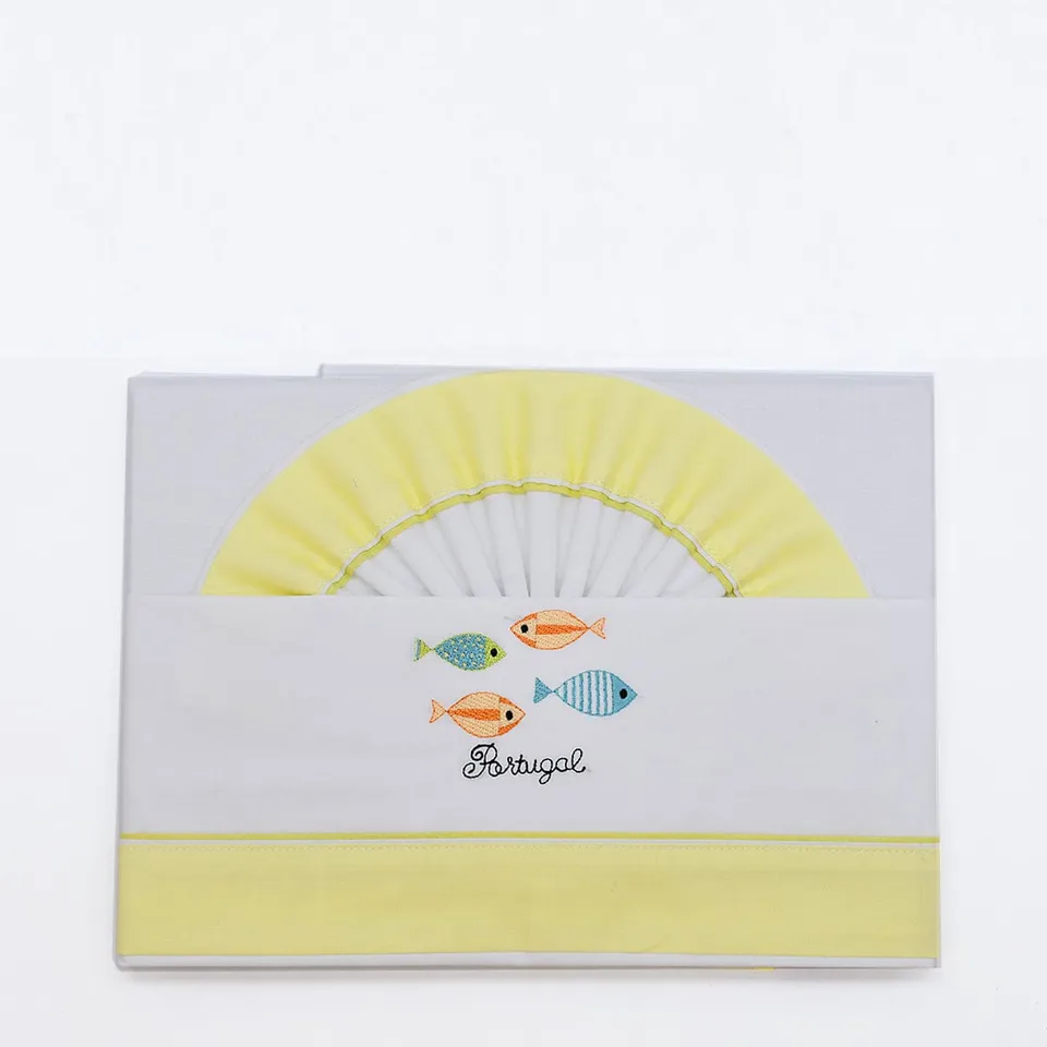 luisa-paix-o-sardinhas-parure-lit-b-b-coton-jaune image 1