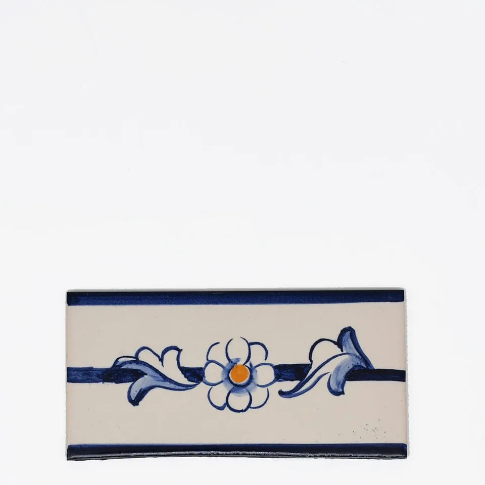 luisa-paix-o-frise-azulejo-15x7-5cm-fa-ence-peinte-main-2 image 1