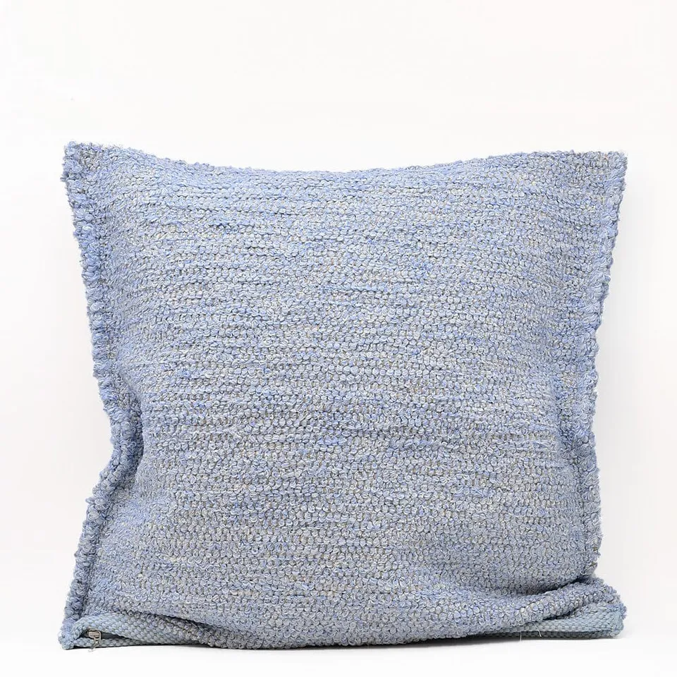 luisa-paix-o-housse-coussin-artisanale-60x60-bleu-ciel-lavable image 1
