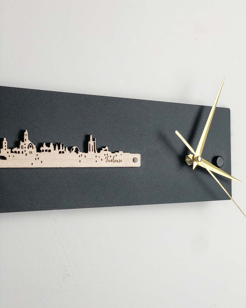 je-suis-art-horloges-toulouse-horloge-murale-bois-ville-rose image 3