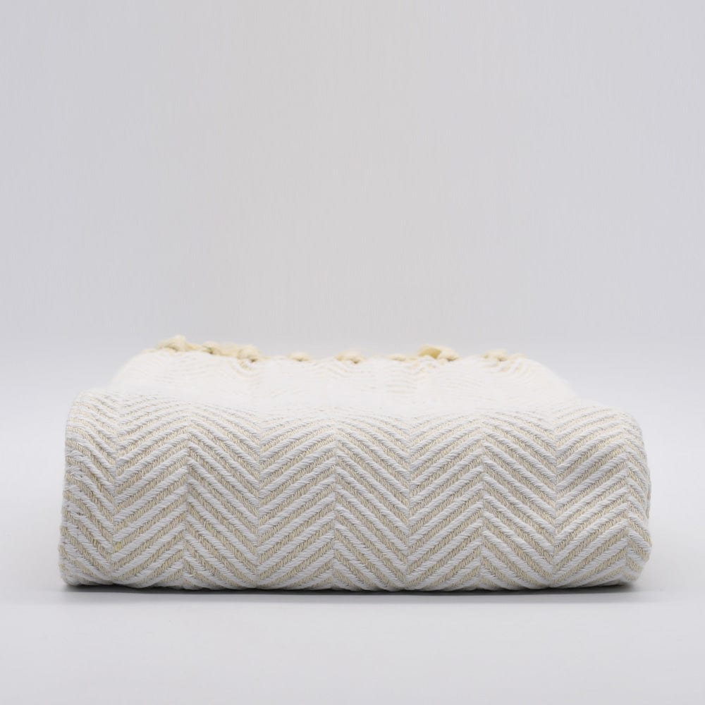 luisa-paix-o-chevrons-plaid-coton-blanc-200x135-cm image 1