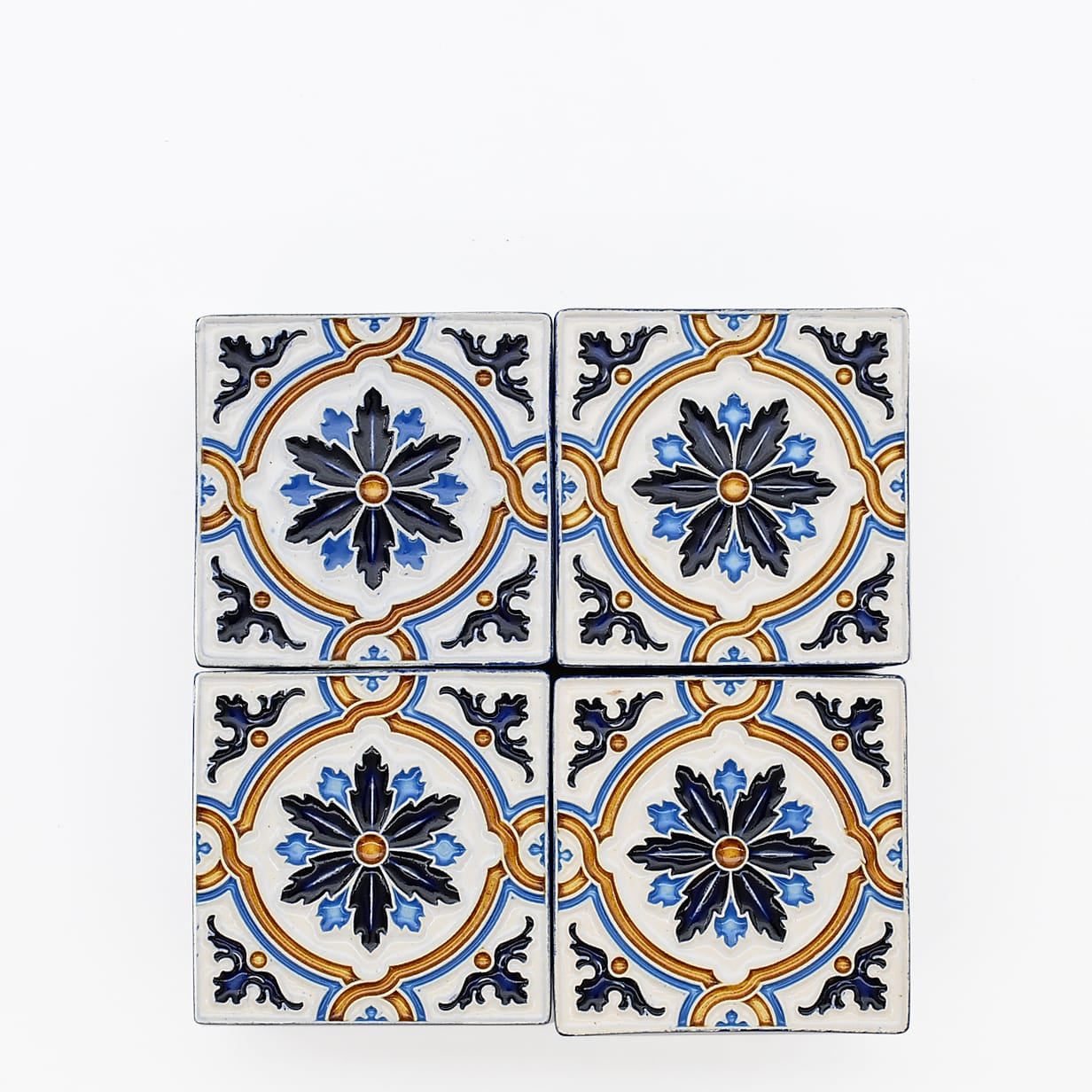 luisa-paix-o-vaisselle-portugaise-bo-te-azulejos-bleu-6x6-cm image 7