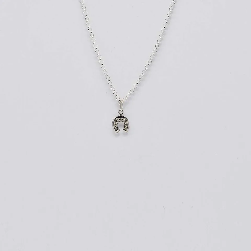 luisa-paix-o-bijoux-charm-argent-fer-cheval-1-5-cm-925 image 1