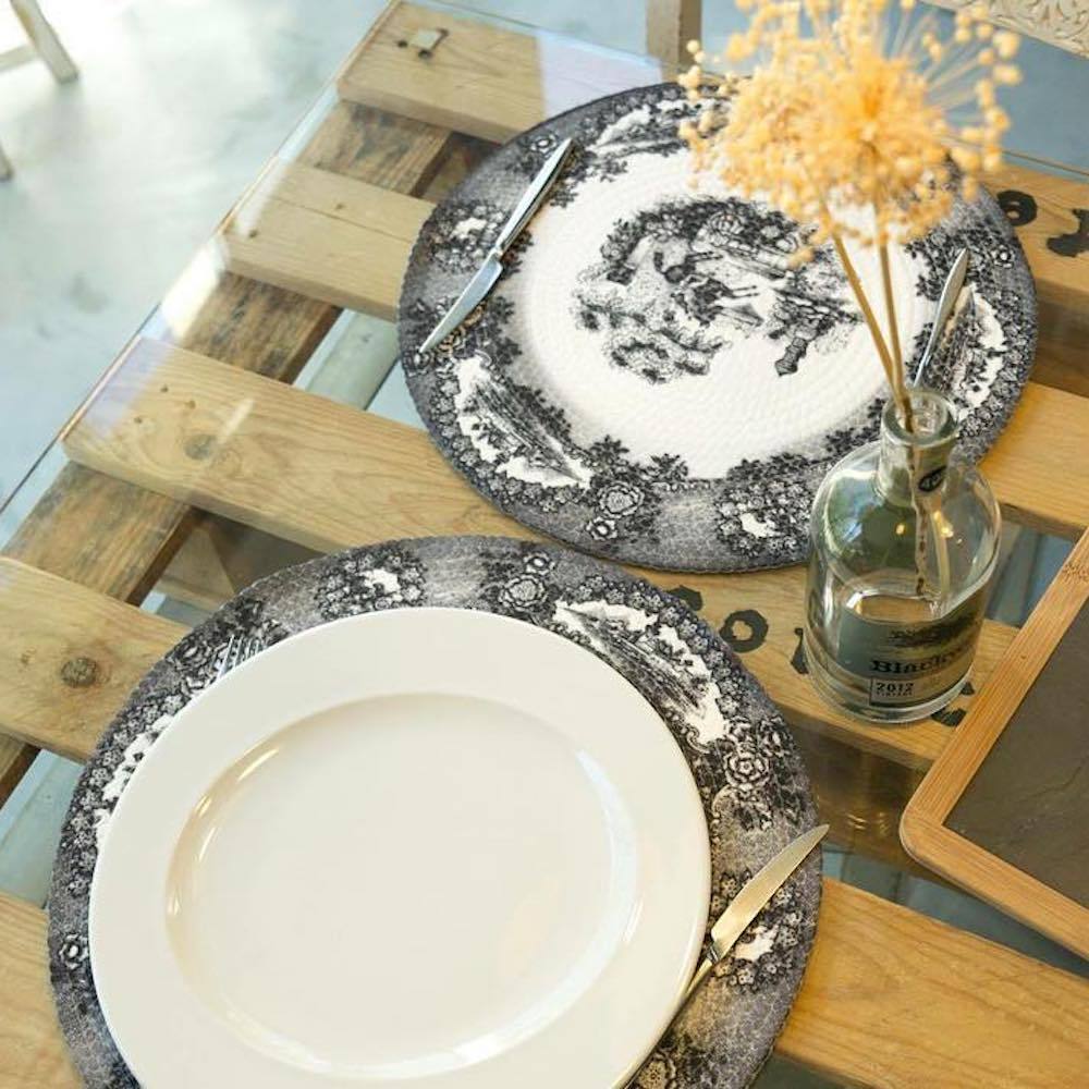 luisa-paix-o-sacav-m-set-de-table-noir-40-cm image 2