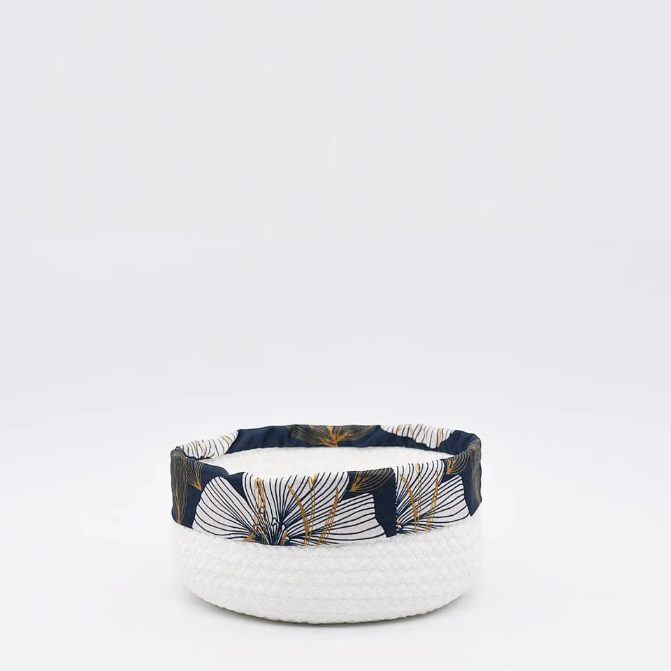 luisa-paix-o-alina-panier-coton-blanc-bleu-20-cm image 1